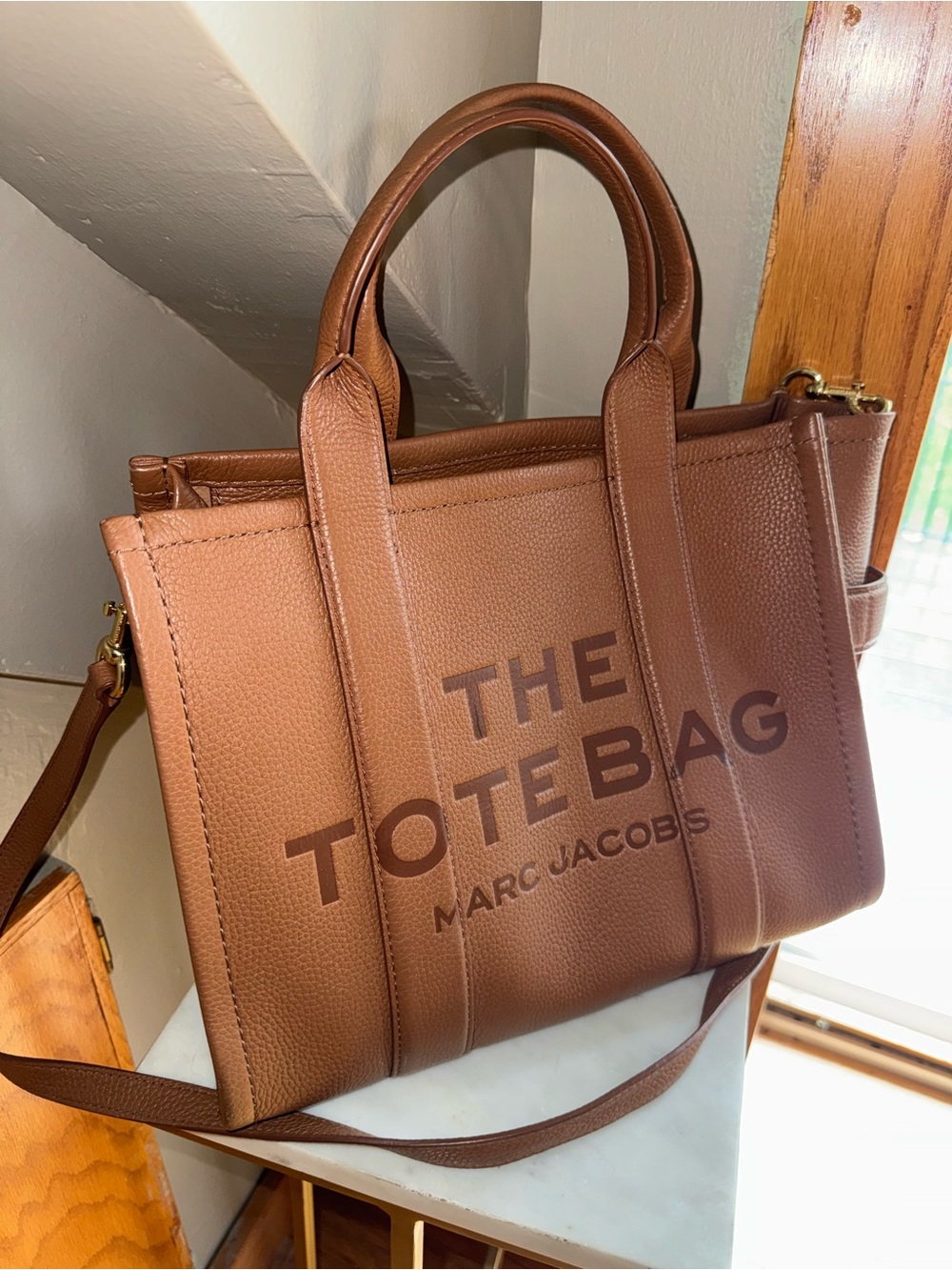 Marc Jacobs The Tote Bag - Picture 2 of 9